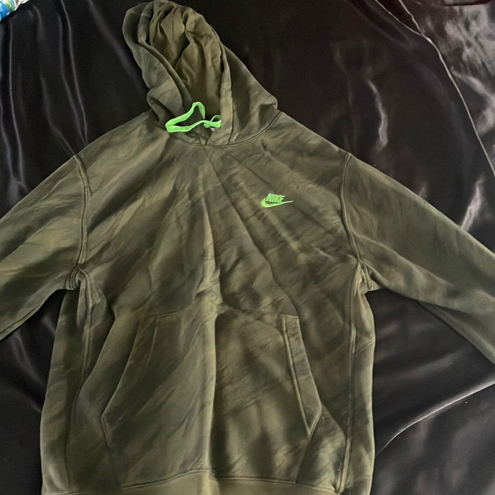 Nike Camo Hoodie